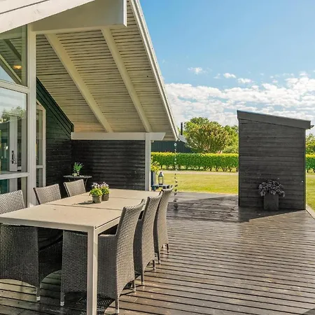 3 Bedroom Cozy In Sydals