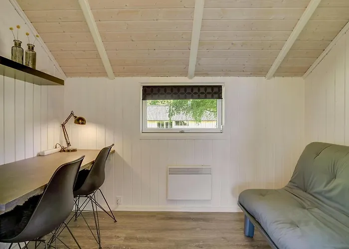 3 Bedroom Cozy In Sydals