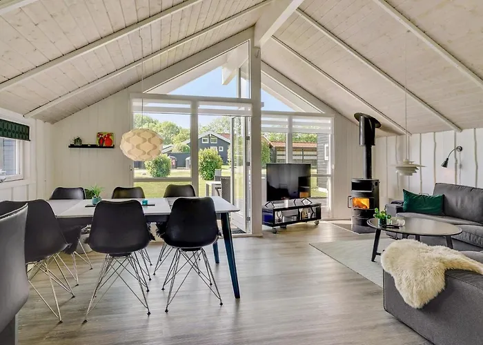 3 Bedroom Cozy In Sydals *